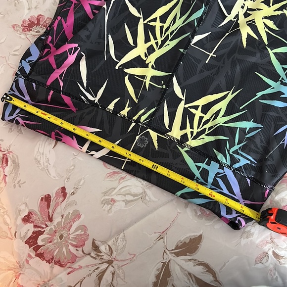 Pro-Player Ombré Legging - Picture 12 of 12